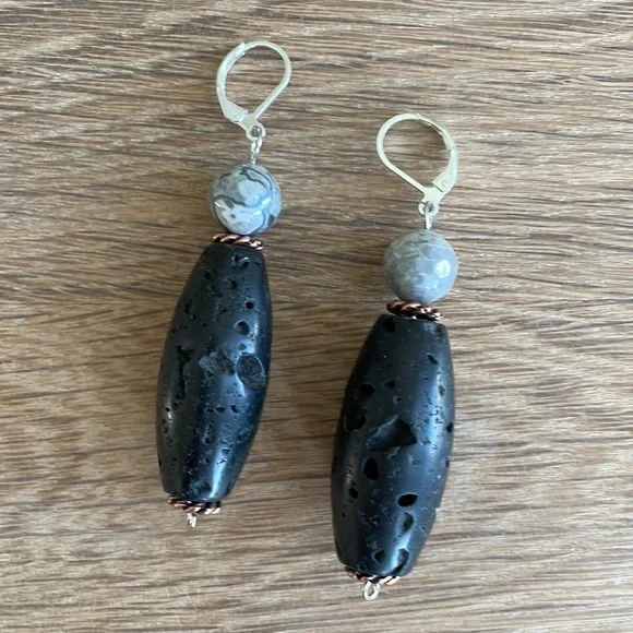 HAND CRAFTED EARRINGS Blackstone Gray Agate Copper Silver - Picture 1 of 12